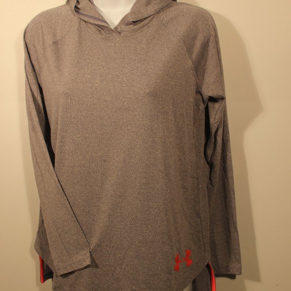 Under Armour Other - Under Armour Shirt Girls Youth XL Extra Large Gray Long Sleeve Hooded  / A15